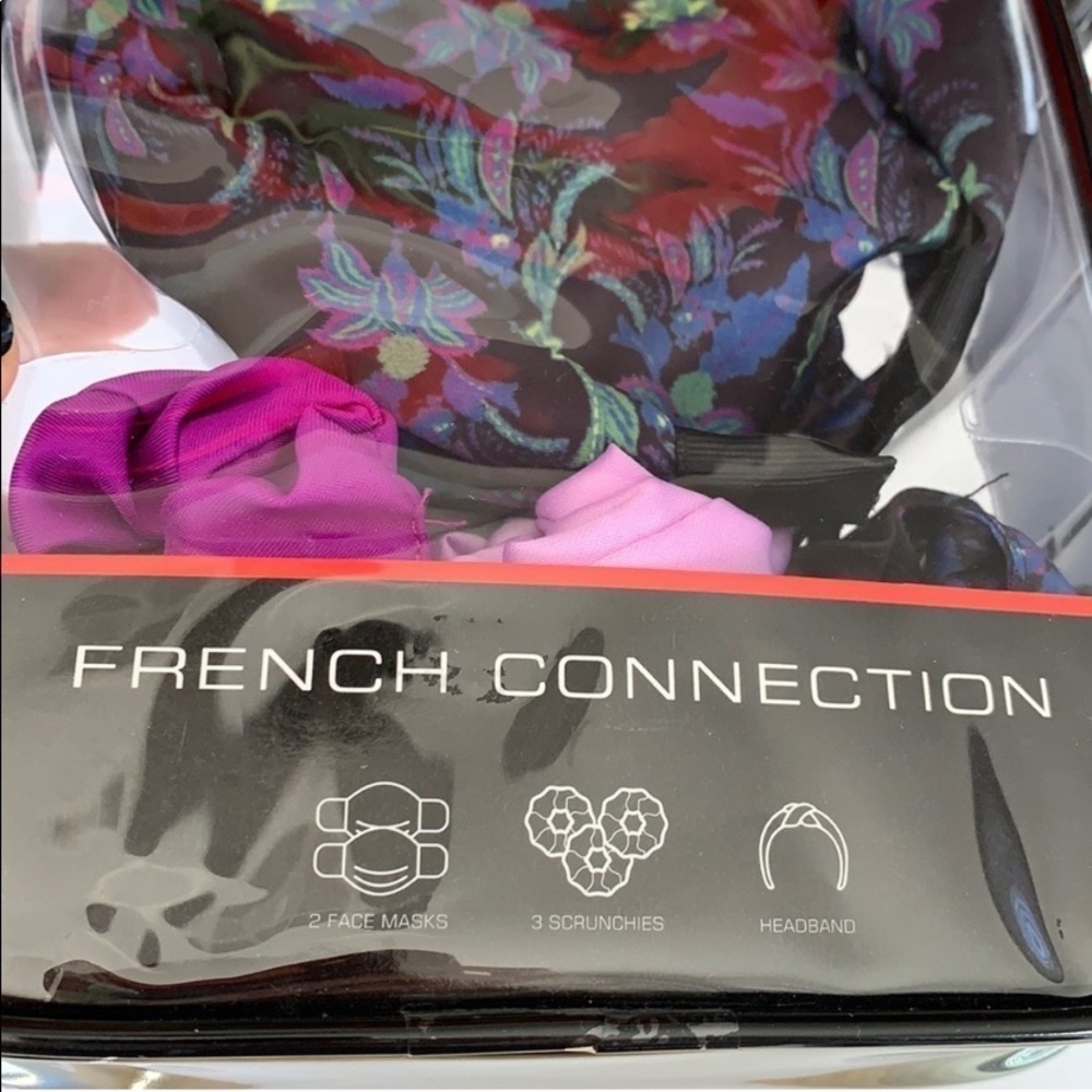 French Connection Face Mask Set - Picture 6 of 9